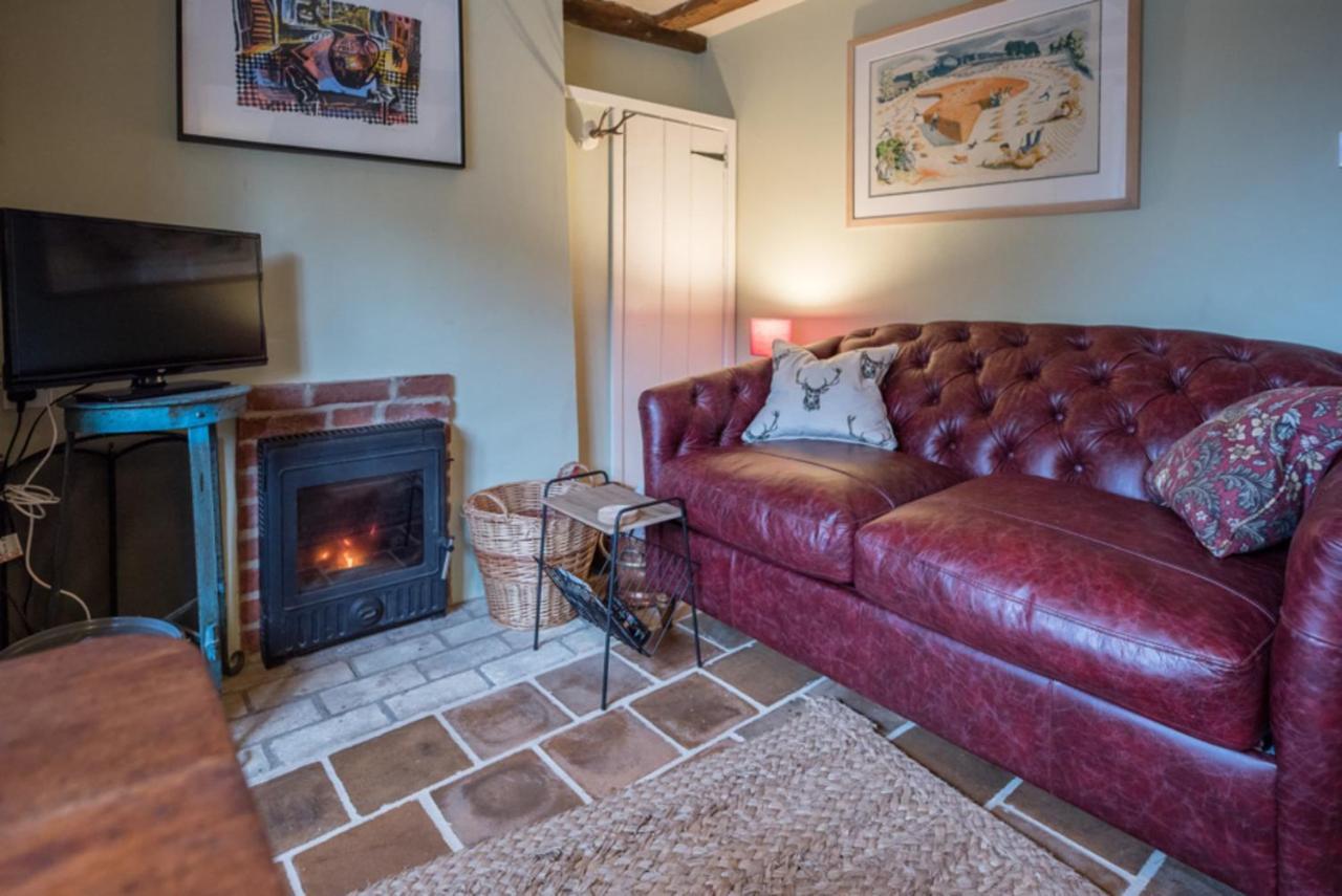 Library Cottage, Marlesford 伍德布里奇 外观 照片